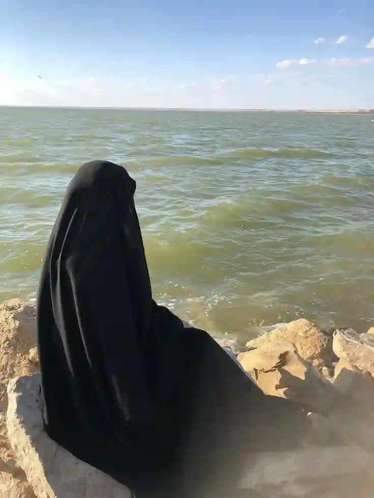 কিউট পর্দাশীল মেয়েদের পিক