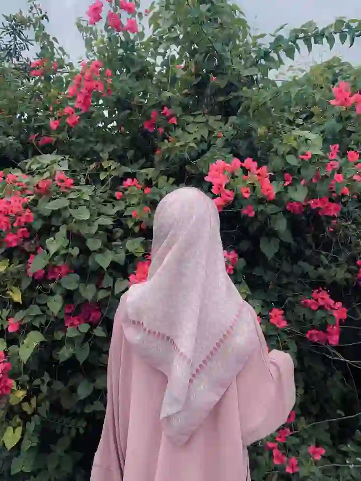 মেয়েদের প্রোফাইল পিক ক্যাপশন